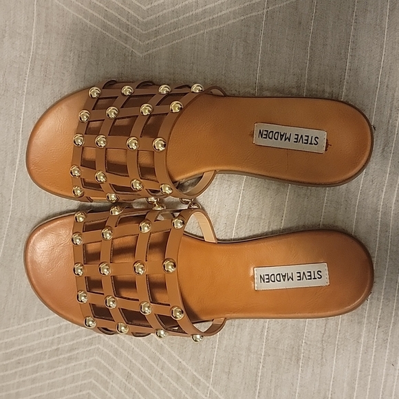 Steve Madden Shoes - Steve Madden sandals. Size 8